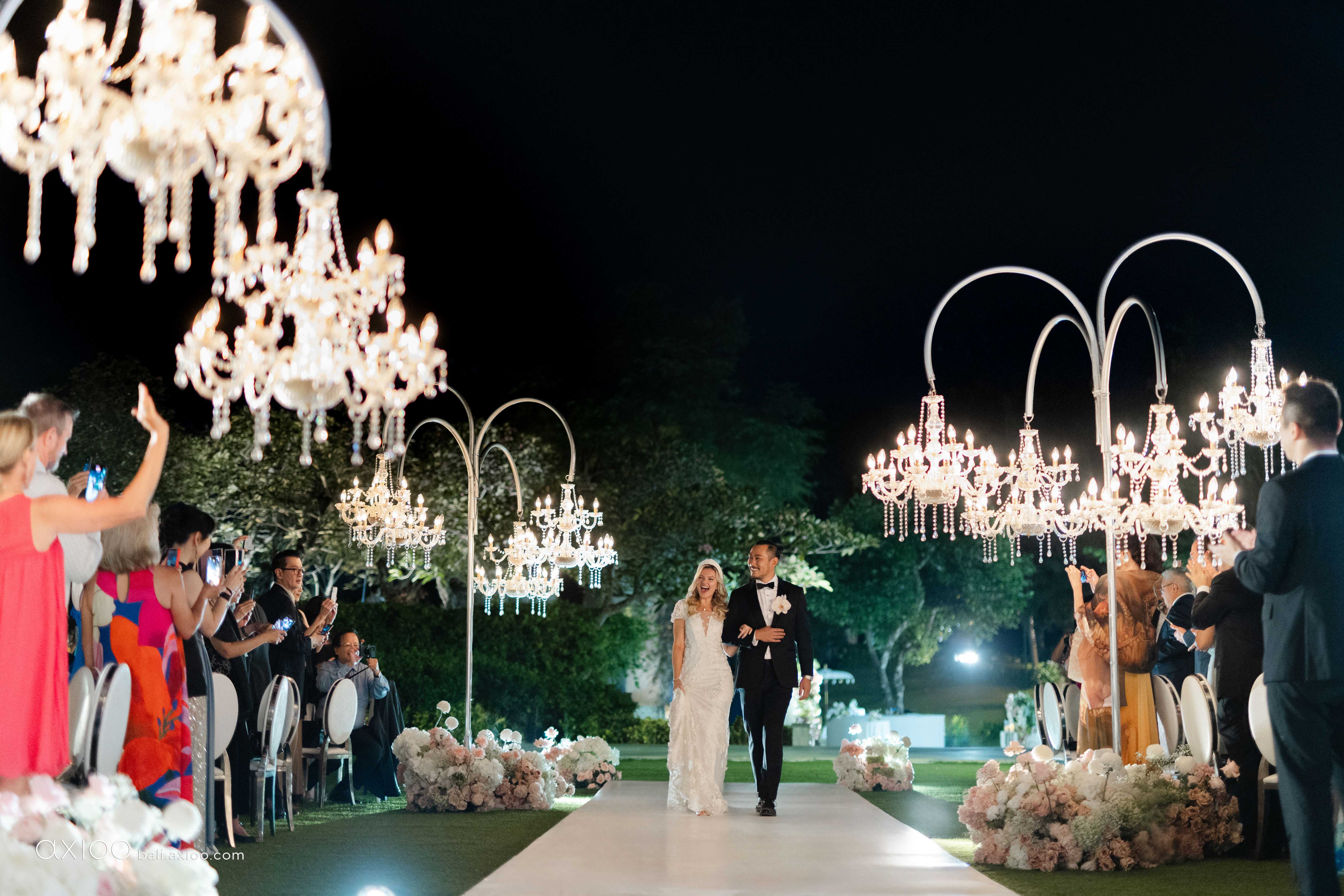 Axioo: A Reign of Forever